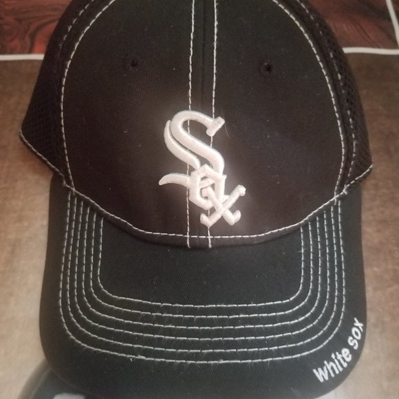 Used White Sox  Youth baseball Cap wore and wash  but still in good condition - Picture 2 of 5